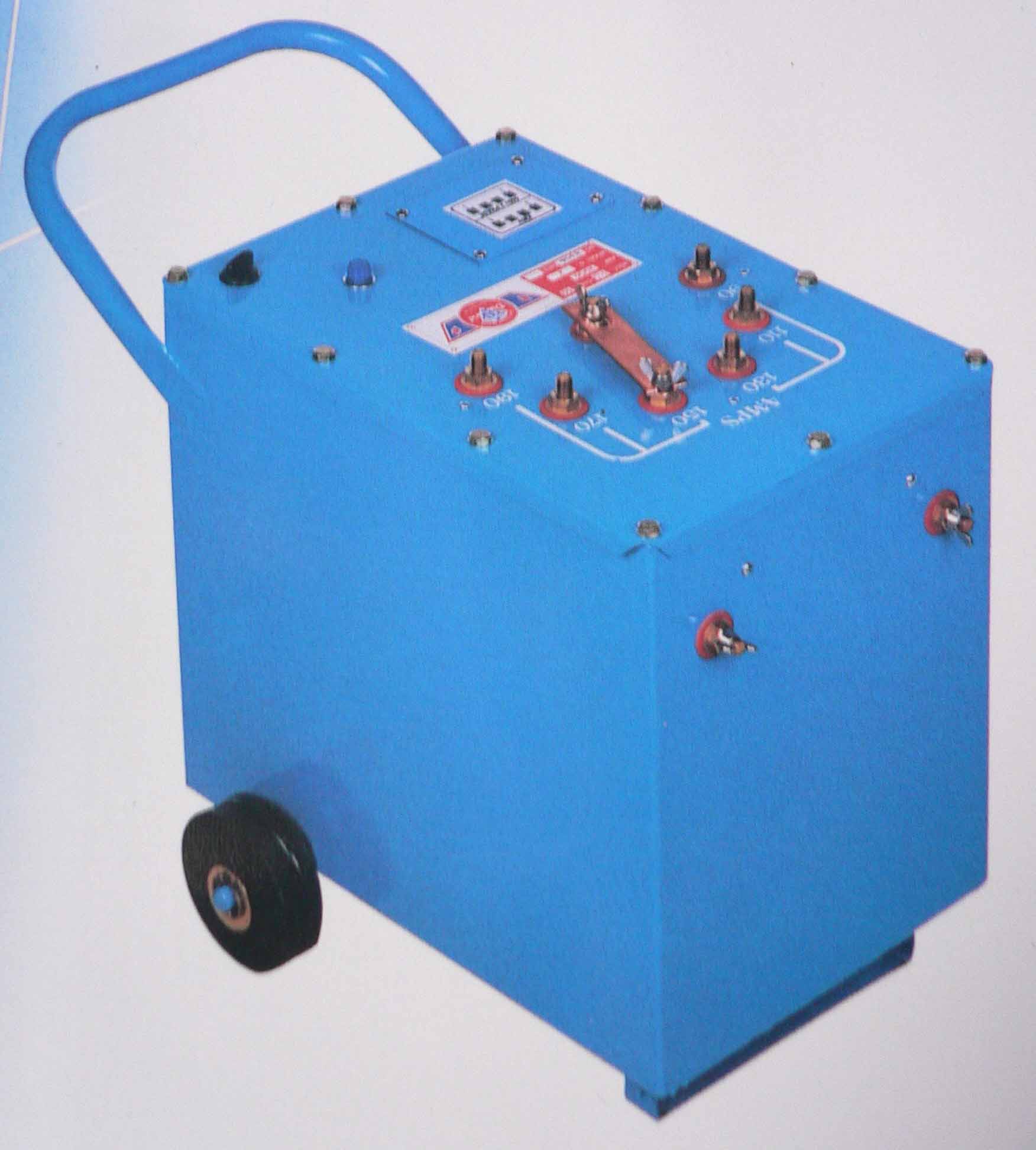 The OC 190 is an efficient, easily transportable, oil-cooled welding machine. 5 welding ranges from 90A to 190A, makes it suitable for electrodes up to 4mm (8SWG).
